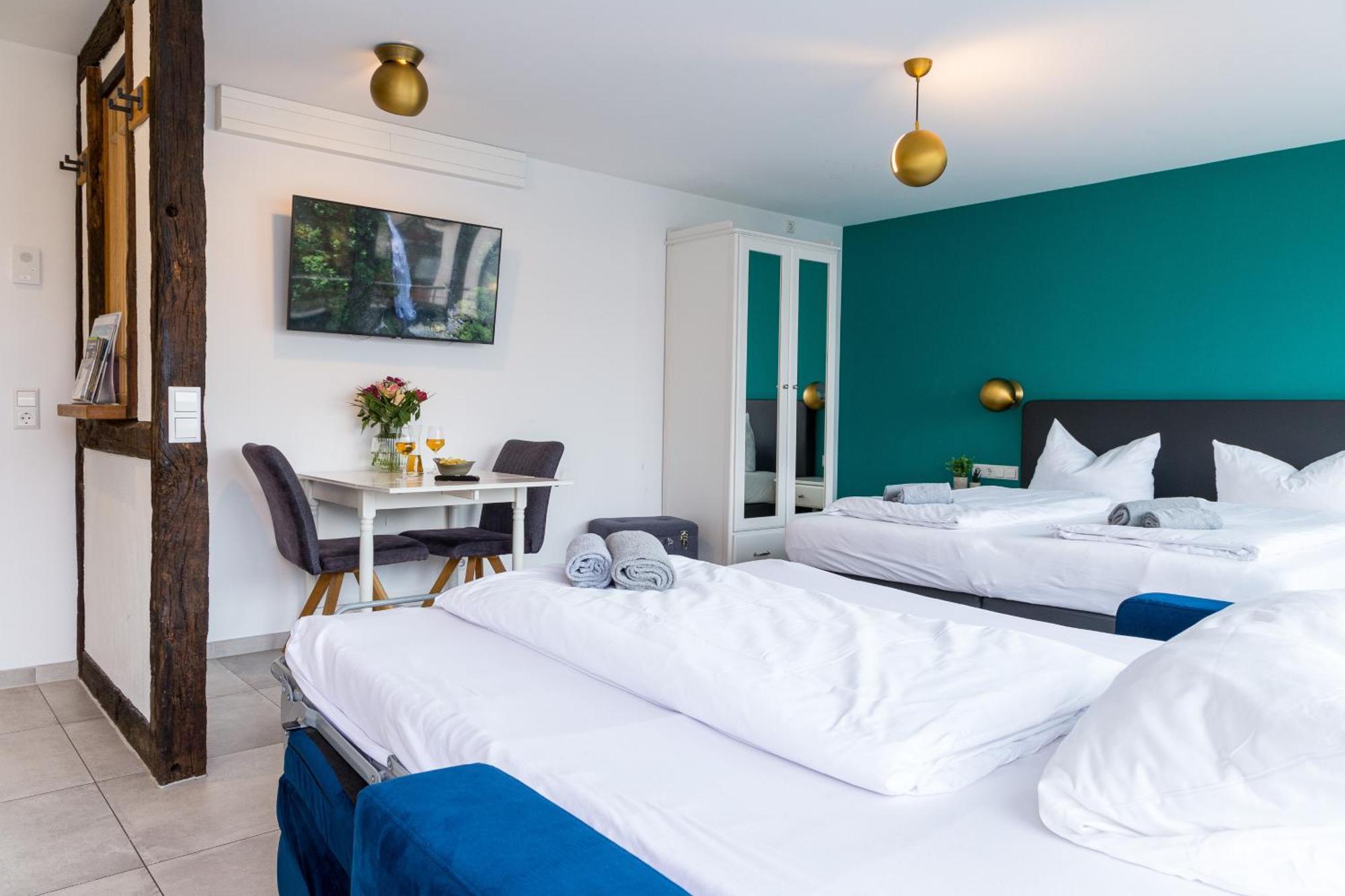 Living Timeless - Apartments Zum Roten Lamm, Zentrale Lage In Bad Krozingen In Der Fussgaengerzone Am Kurpark Und Vita Classica Экстерьер фото